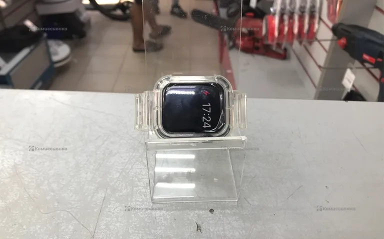 Часы  Apple Watch 4 44MM