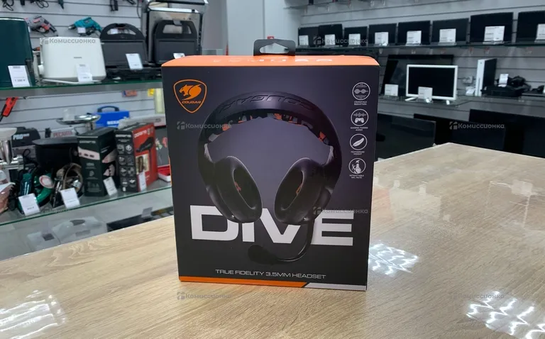 Проводная игровая гарнитура COUGAR DIVE