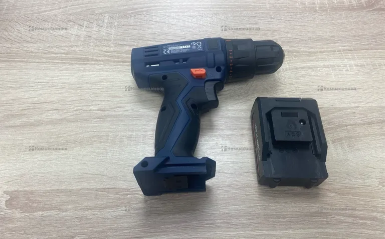 Аккумуляторная дрель-шуруповерт FERM CDM1119