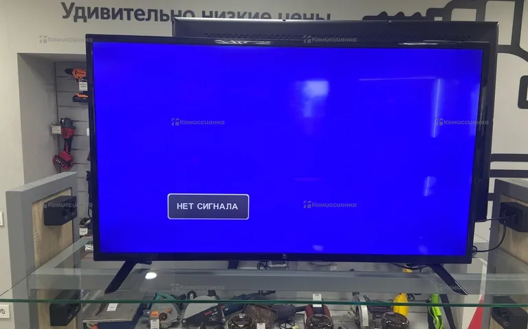 Телевизор HI VHIT-40F152MS