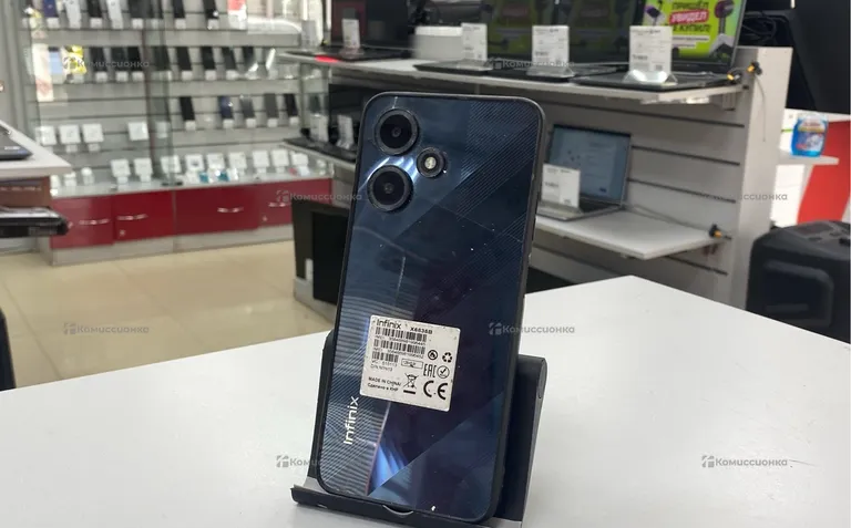 Infinix Hot 30 Play 8/128 ГБ