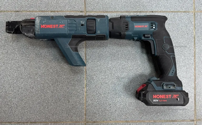 Ленточный шуруповерт Honest
