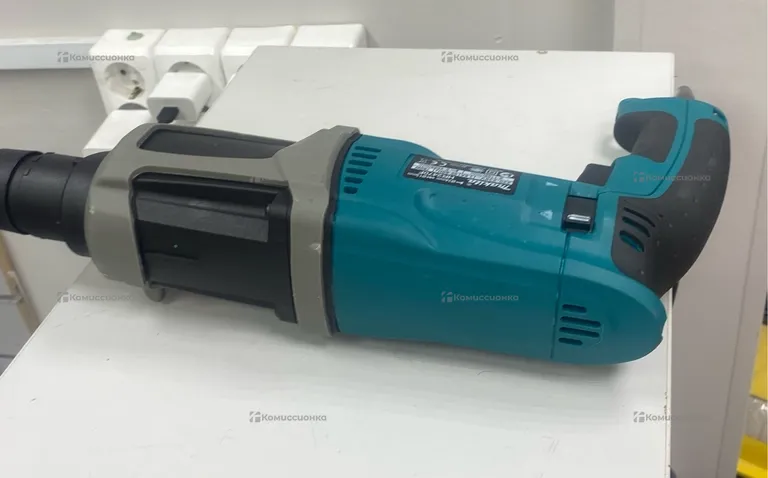 Перфоратор MAKITA HR2470 rep