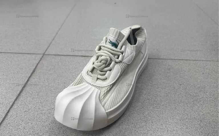 Кроссовки Lacoste