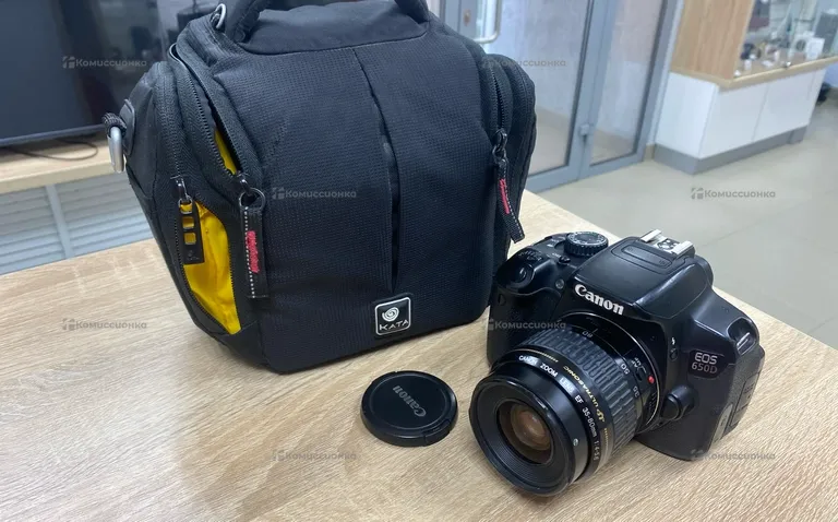 Фотоаппарат  Canon eos 650D