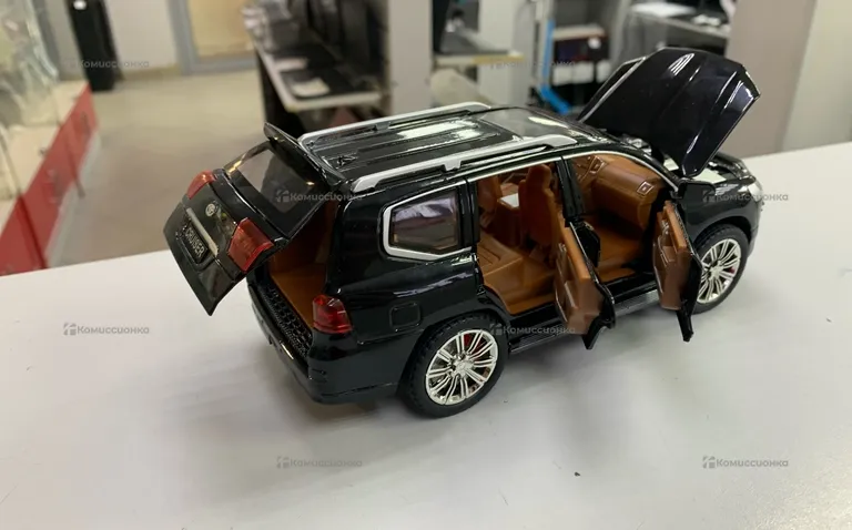 Автомобиль Escalade