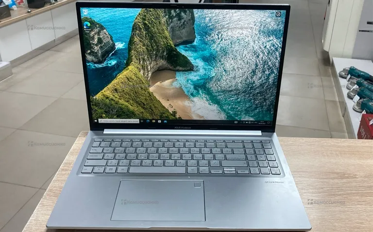 Ноутбук  Asus Laptop M1603QA