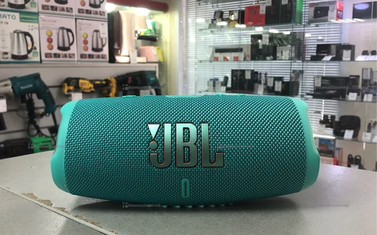 Колонка JBL CHARGE 5