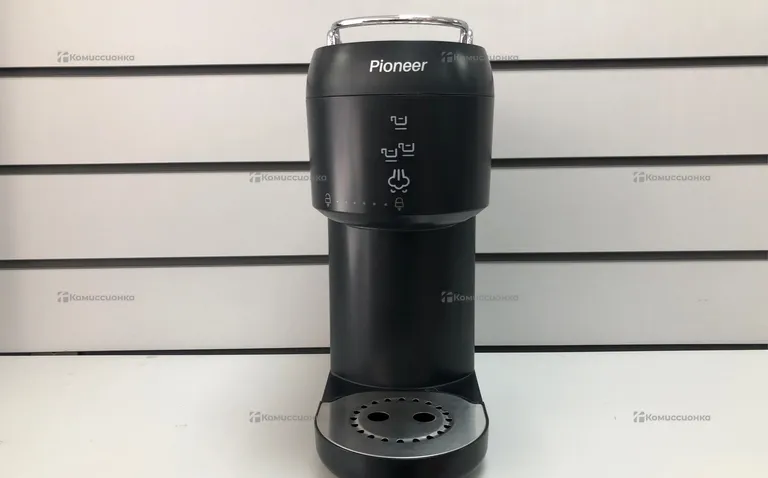 Кофеварка рожковая Pioneer CMA019