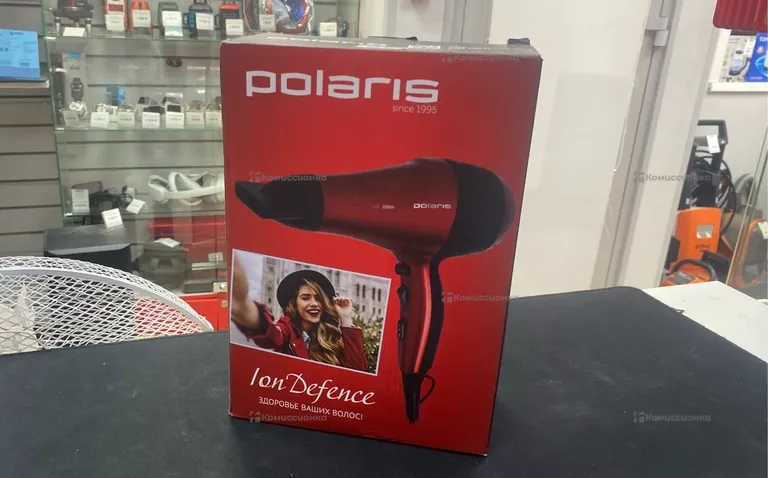 Фен Polaris