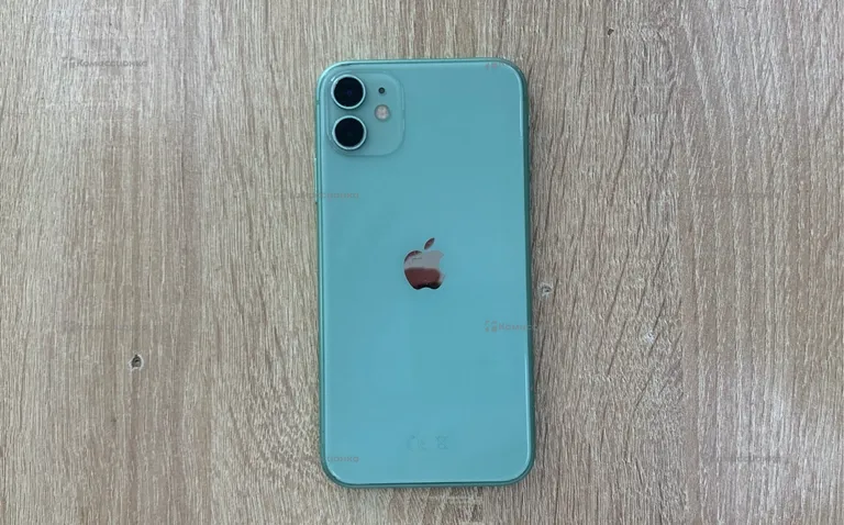 Apple iPhone 11 64Гб