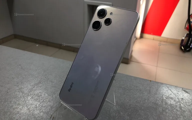 Xiaomi Redmi 12 8/256Gb