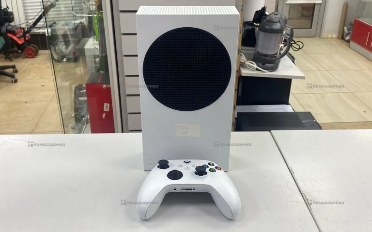 Приставка Xbox Series S 512 ГБ