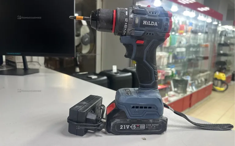 шуруповерт Hilda 21V