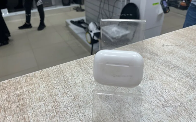 Наушники AirPods Pro