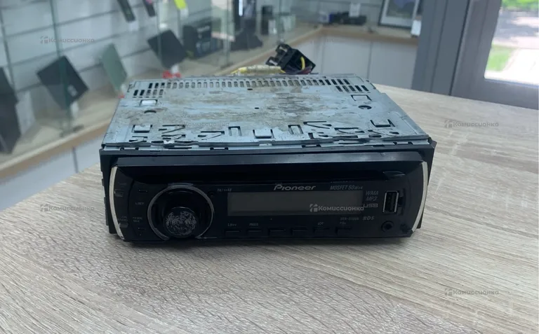 Автомагнитола  Pioneer MOSFET DEH-2110UB