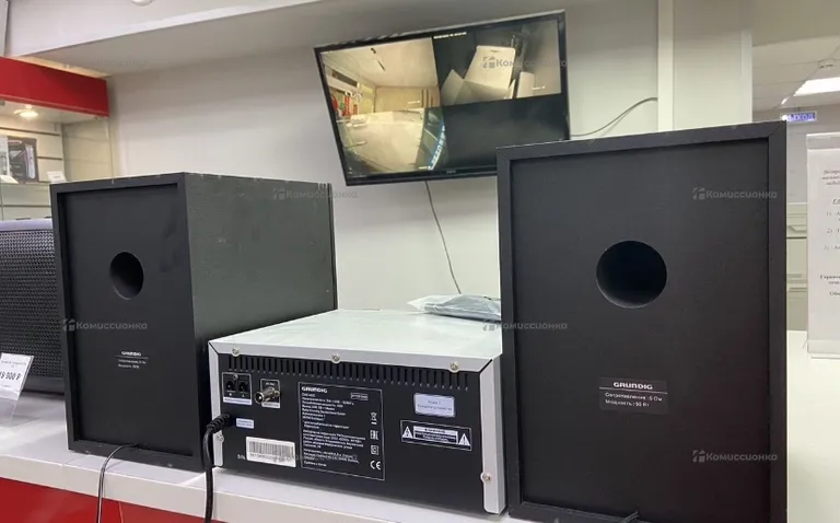 Колонка и ресивер Grundig