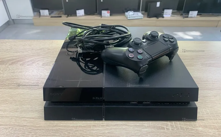 Приставка Sony Sony PlayStation 4 Fat 500GB