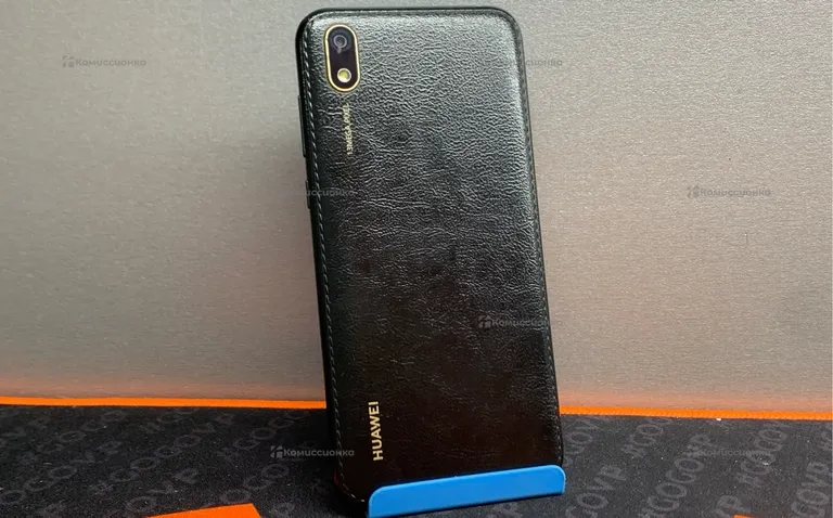 Huawei Y5 2019 2/32ГБ