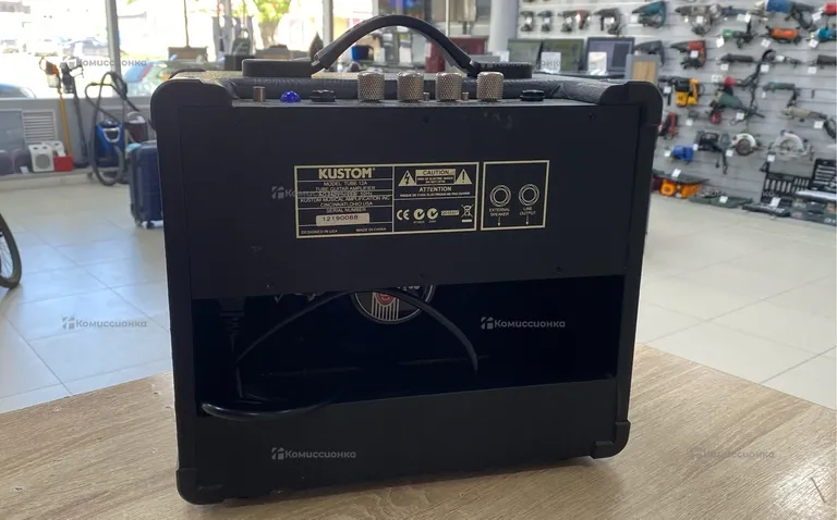 музыкальный усилитель KUSTON TUBE 12a
