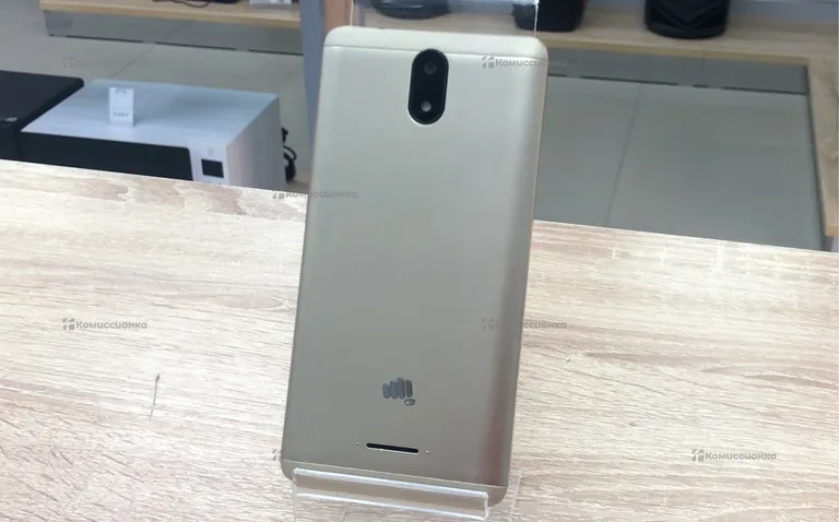 Micromax Q421