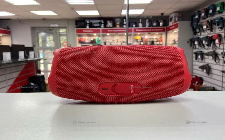Колонка  JBL Charge 5