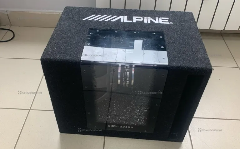Сабвуфер  ALPINE SBG-1224BP