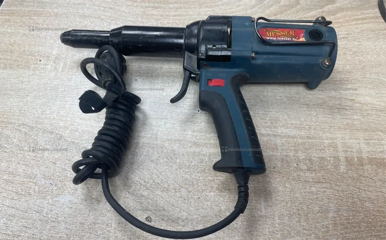 Заклепочник Messer tac500
