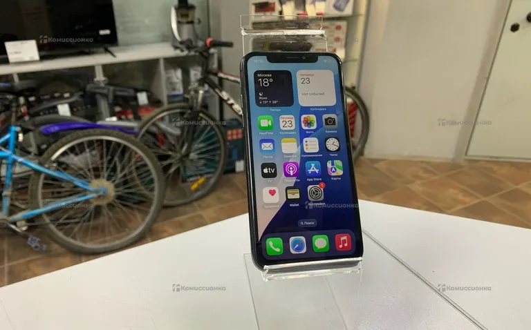 Apple iPhone Xs 64 GB