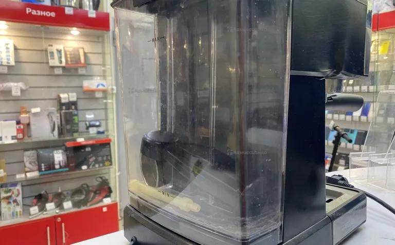 Кофемашинка Polaris pcm 1540