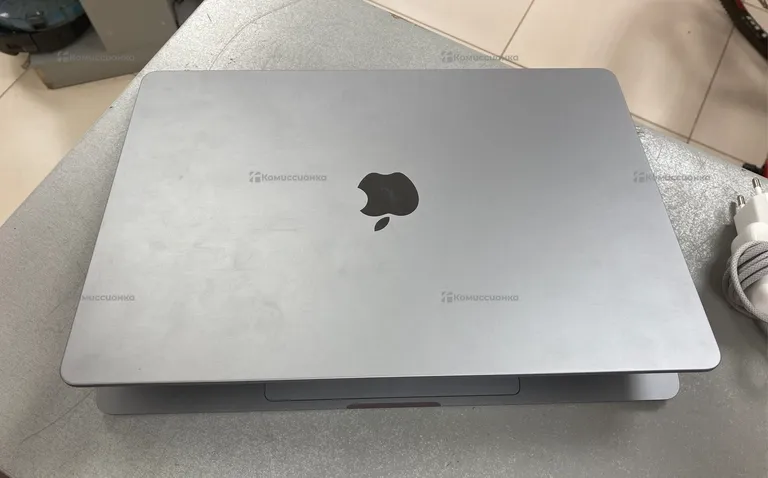 Ноутбук MacBook Air M2 2023