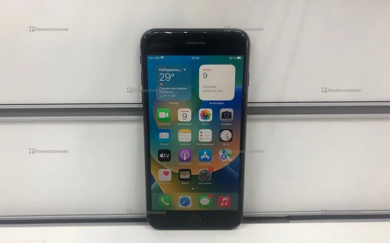 Apple iPhone 8 Plus 64 GB