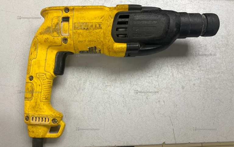 Перфоратор dewalt D25133K