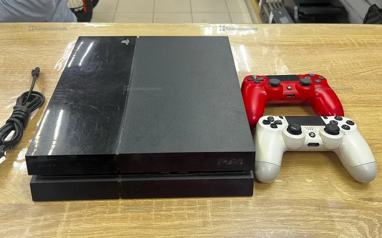 Приставка Sony PS4 Fat 500gb