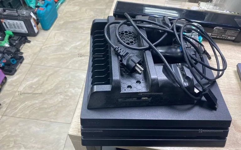 Приставка Sony Игровая приставка Sony PlayStation