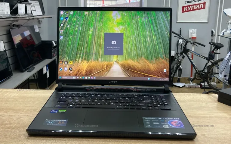 Ноутбук  MSI RAIDER GE78HX 13VI