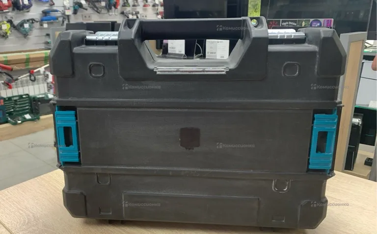 Лазерный уровень Makita green