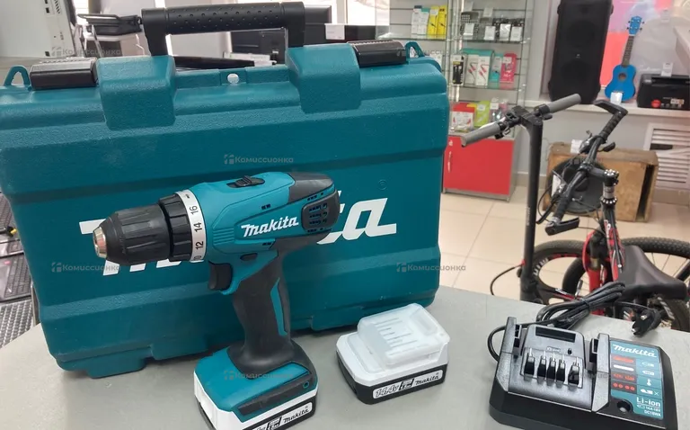 Аккумуляторный шуруповерт makita DF347D
