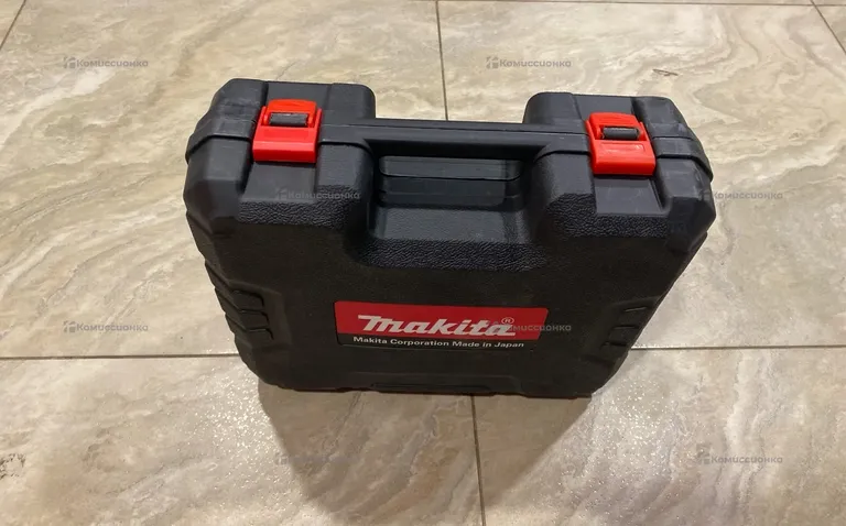акамуляторная мойка Makita