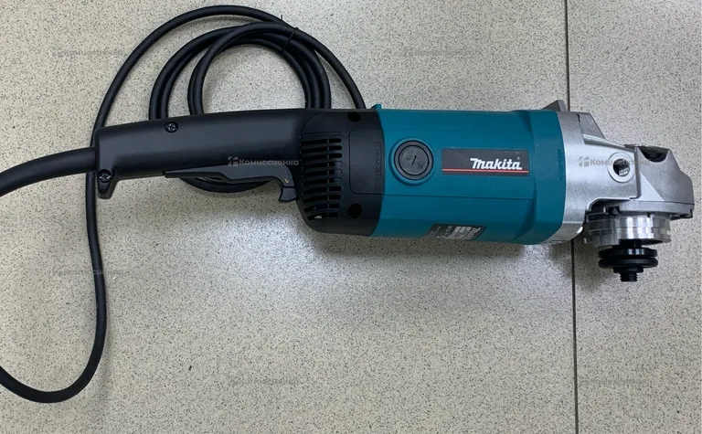 болгарка Makita 9069