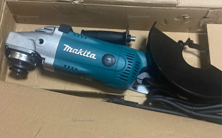 УШМ Makita GA9020 rep