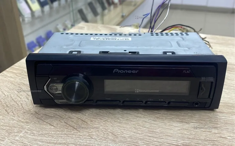 Автомагнитола  Pioner