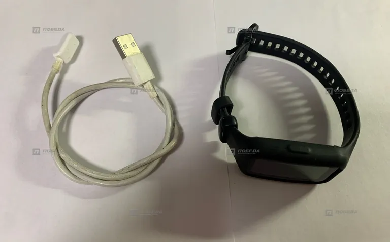 Смарт часы Huawei Band 6