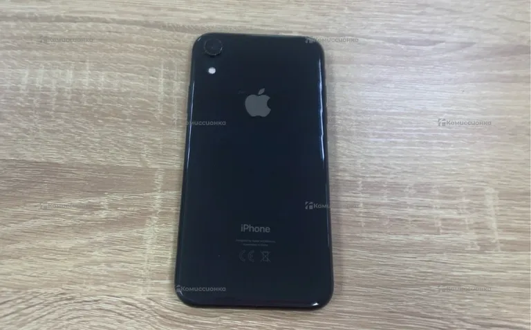 Apple iPhone Xr 64 ГБ