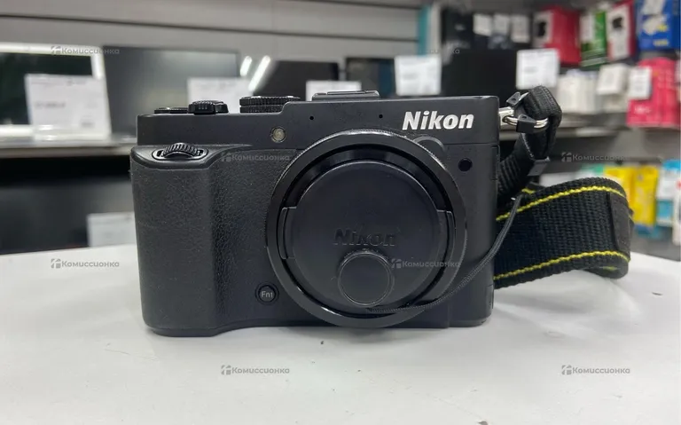 Фотоаппарат  Nikon coolpix P7700