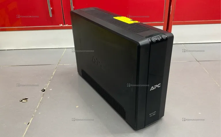 Бесперебойник APC PRO 900