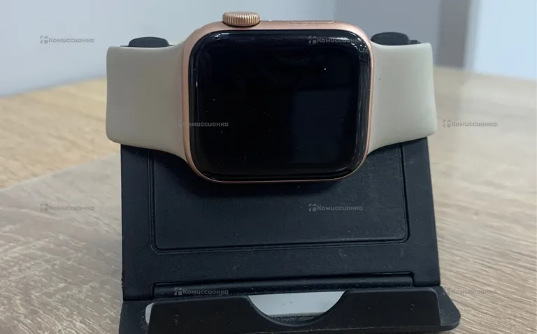 Часы  Apple Watch gen 1