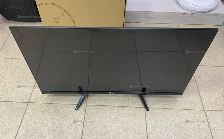 Телевизор LG 32LM577BPLA