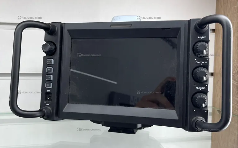 Видеокамера  Blackmagic camera 4K plus