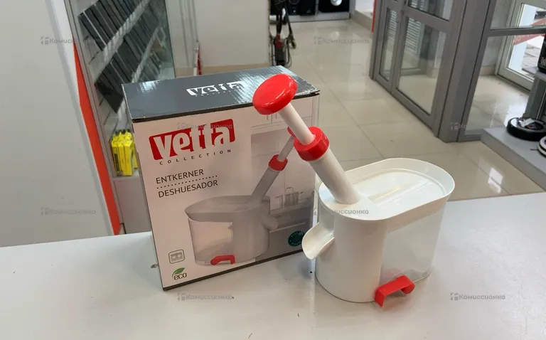 Удалитель косточек Vetta